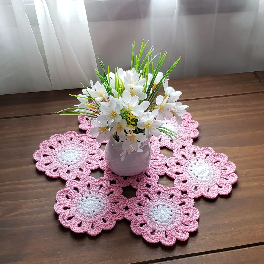 Toalhinha de Crochê Flores Japonesa Rosa com Branco - foto 5