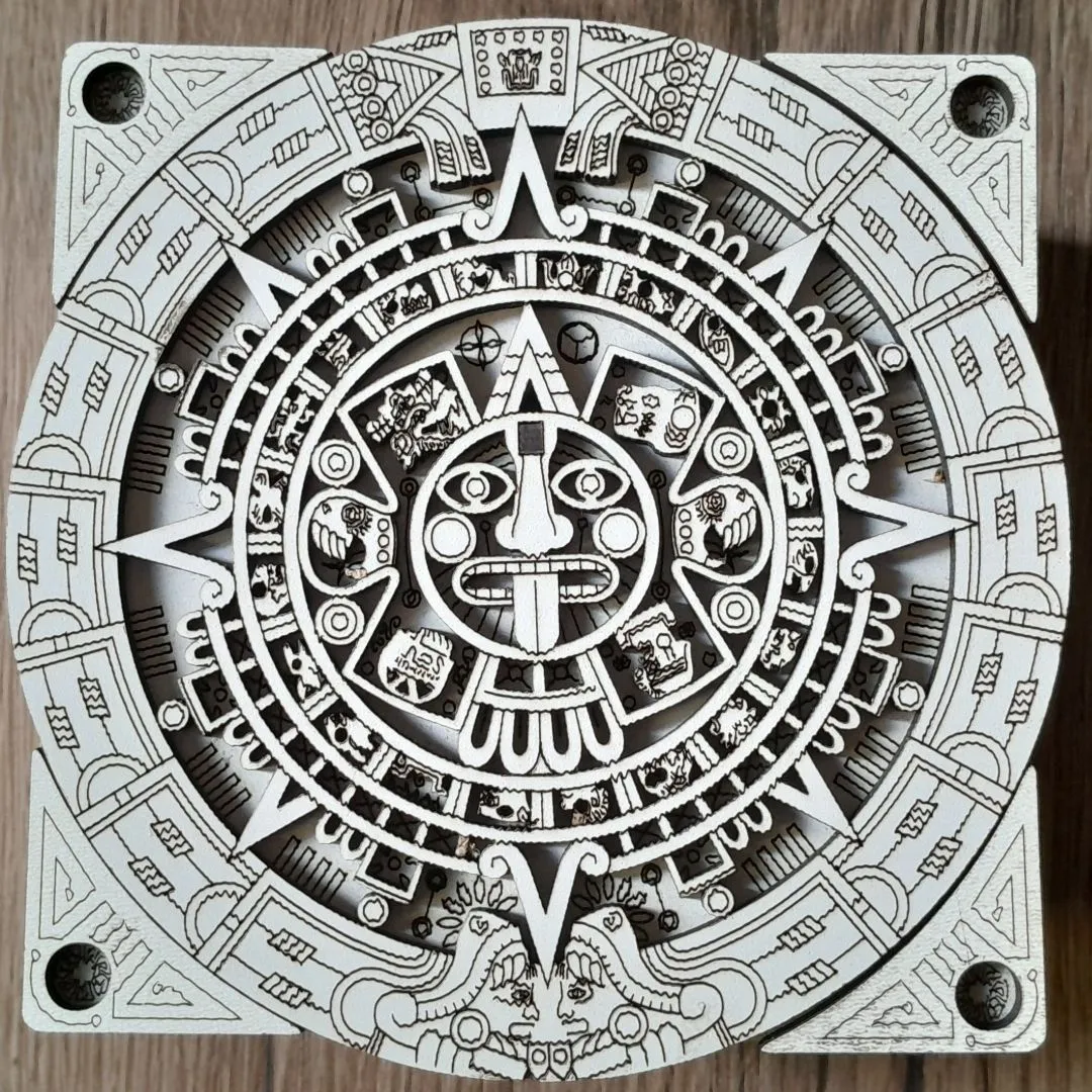 Caixa de Madeira MDF Com Gravação Asteca Artesanal 12x12x7cm - foto 7