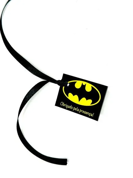 Tag Batman Personalizada - feito à mão por Mi Papelaria Criativa