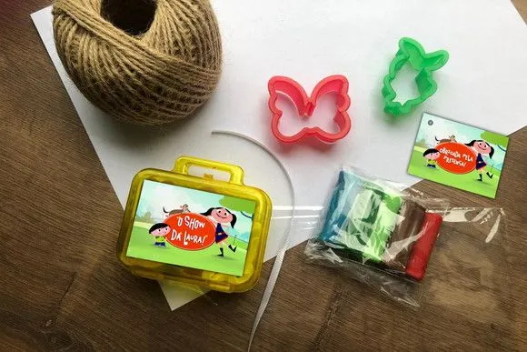 Maletinha Show da Luna Modelar Personalizada - feito à mão por Mi Papelaria Criativa