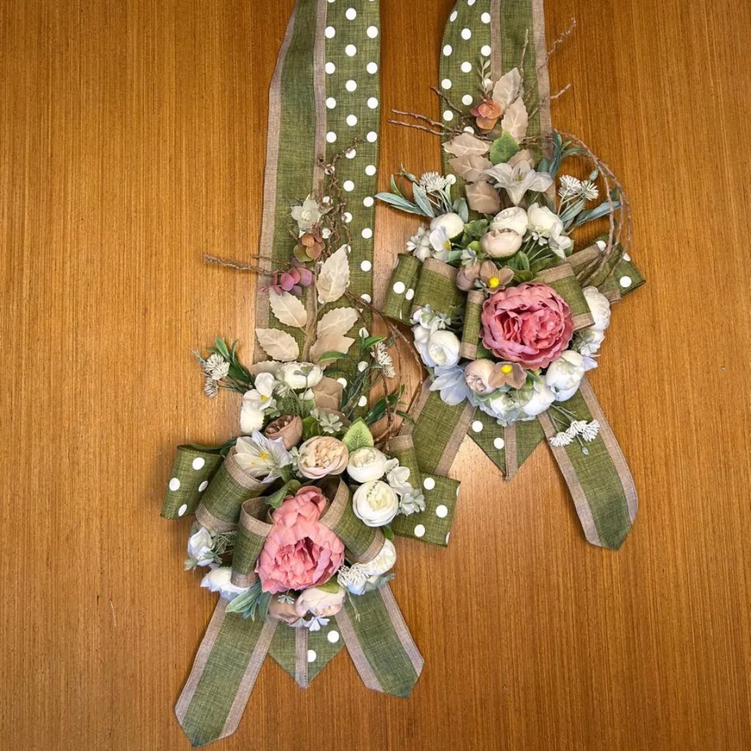 Escapulário de Porta Verde e Rosa - artesanato feito à mão por Sida Decor - Mãos que criam