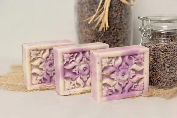 Kit com 03 sabonetes lavanda - foto 5