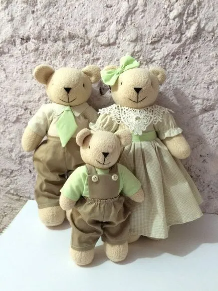 Família urso - feito à mão por Ateliê cantinho do bebê