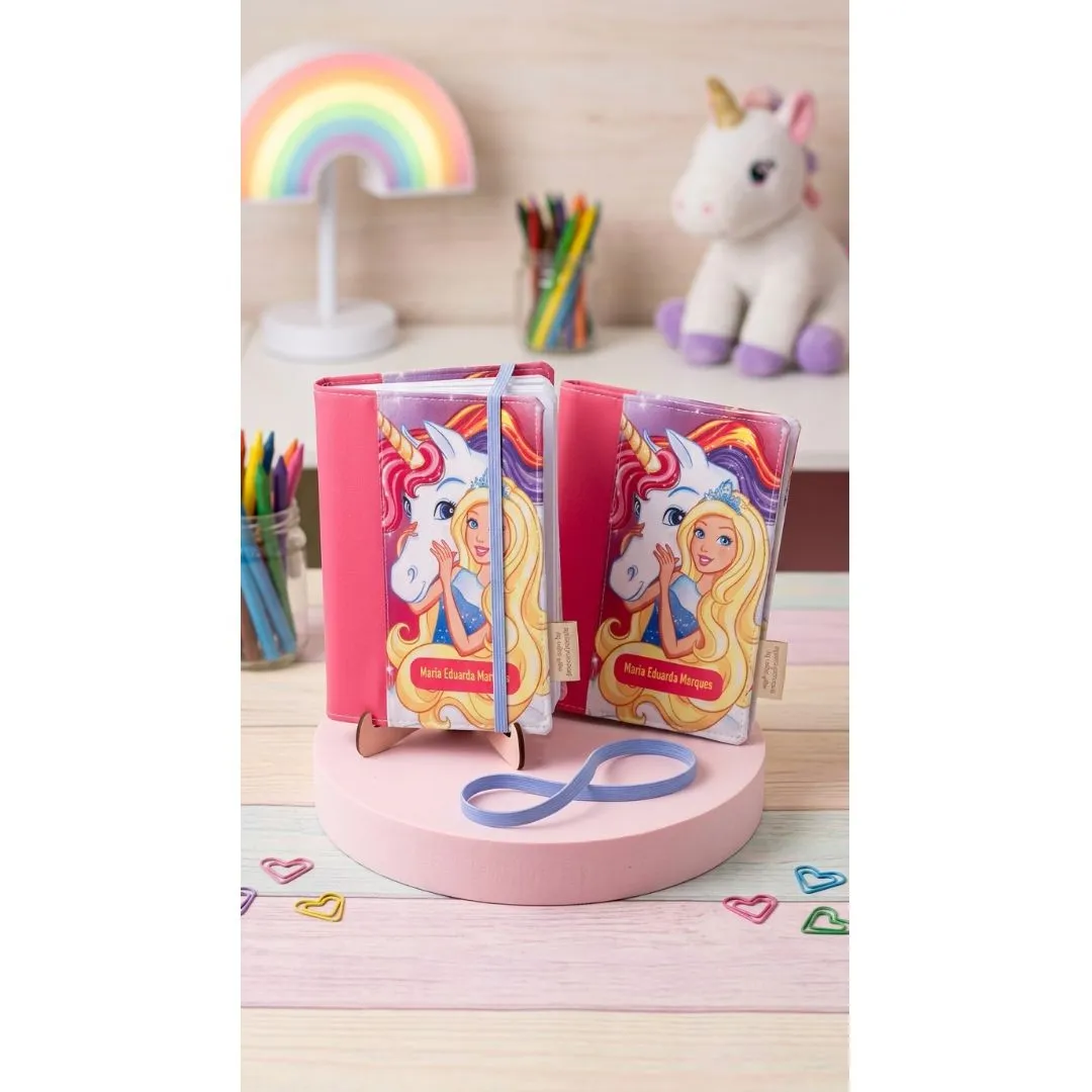 Capa para Agenda Escolar Personalizada em Tecido | Com Bolsos e Elástico - foto 5