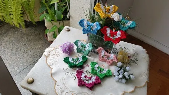 Imã Geladeira Borboleta - artesanato de Mari Crochê feito com carinho!