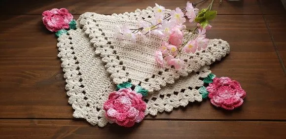 Jogo Americano em Crochê Flores Mescladas (2 Pessoas)