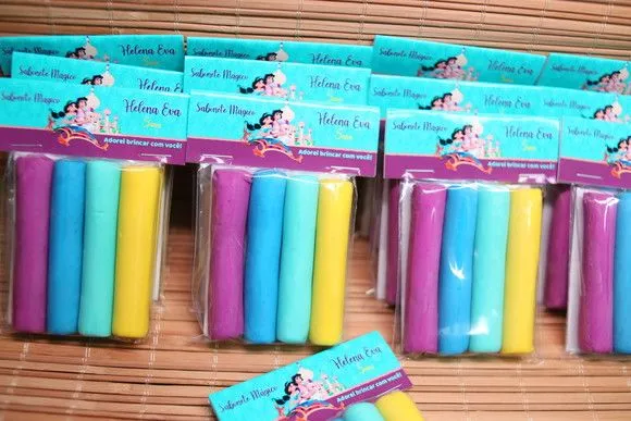 Princesas Lembrancinha Personalizada Tamd a Festa - artesanato feito à mão por Juliana Biz - casa e bem estar