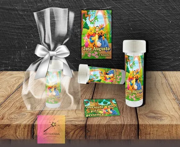 Bolha de Sabão Ursinho Pooh Personalizada - feito à mão por Artmanha Lembrancinhas