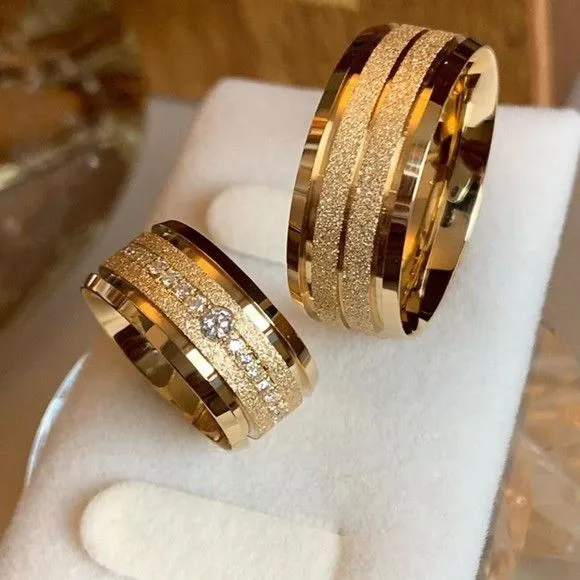 Alianças de Ouro 18k 8mm 8grs Casamento + Anel Solitário - artesanato feito à mão por TM JOIAS