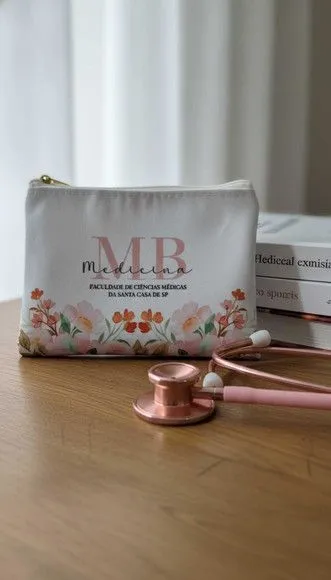 Necessaire Floral - Formatura - artesanato feito à mão por Innovare Studio