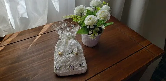 Embalagem para Presente ou Lembrancinha em Crochê Branco - foto 4
