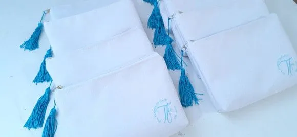 Necessaire Personalizada, Com Tassel Decorativo - artesanato feito à mão por Innovare Studio
