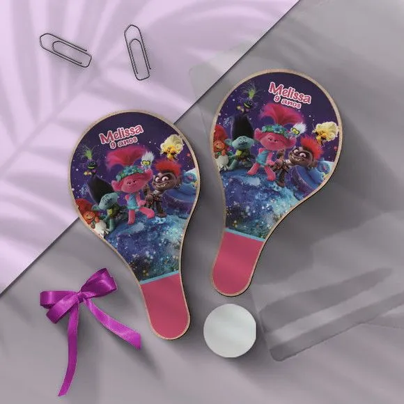Raquete Ping Pong - Trolls Personalizada - feito à mão por Mi Papelaria Criativa