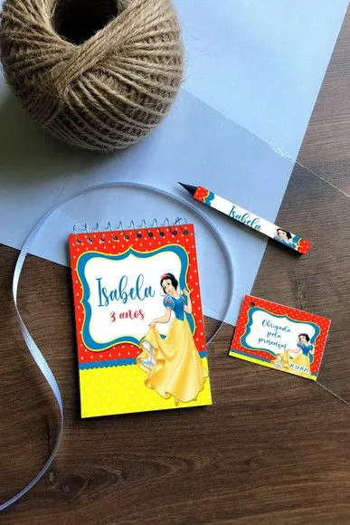Bloquinho Branca de Neve Personalizado - artesanato feito à mão por Mi Papelaria Criativa
