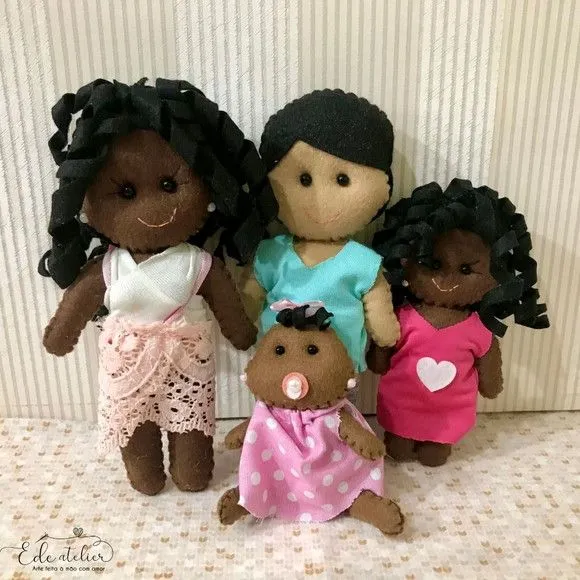 Família Terapêutica Sexuada 4 integrantes - artesanato feito à mão por edeatelier