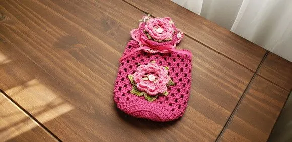 Capa para Potes 500 Grs em Crochê Magenta Flores Rosa - foto 2