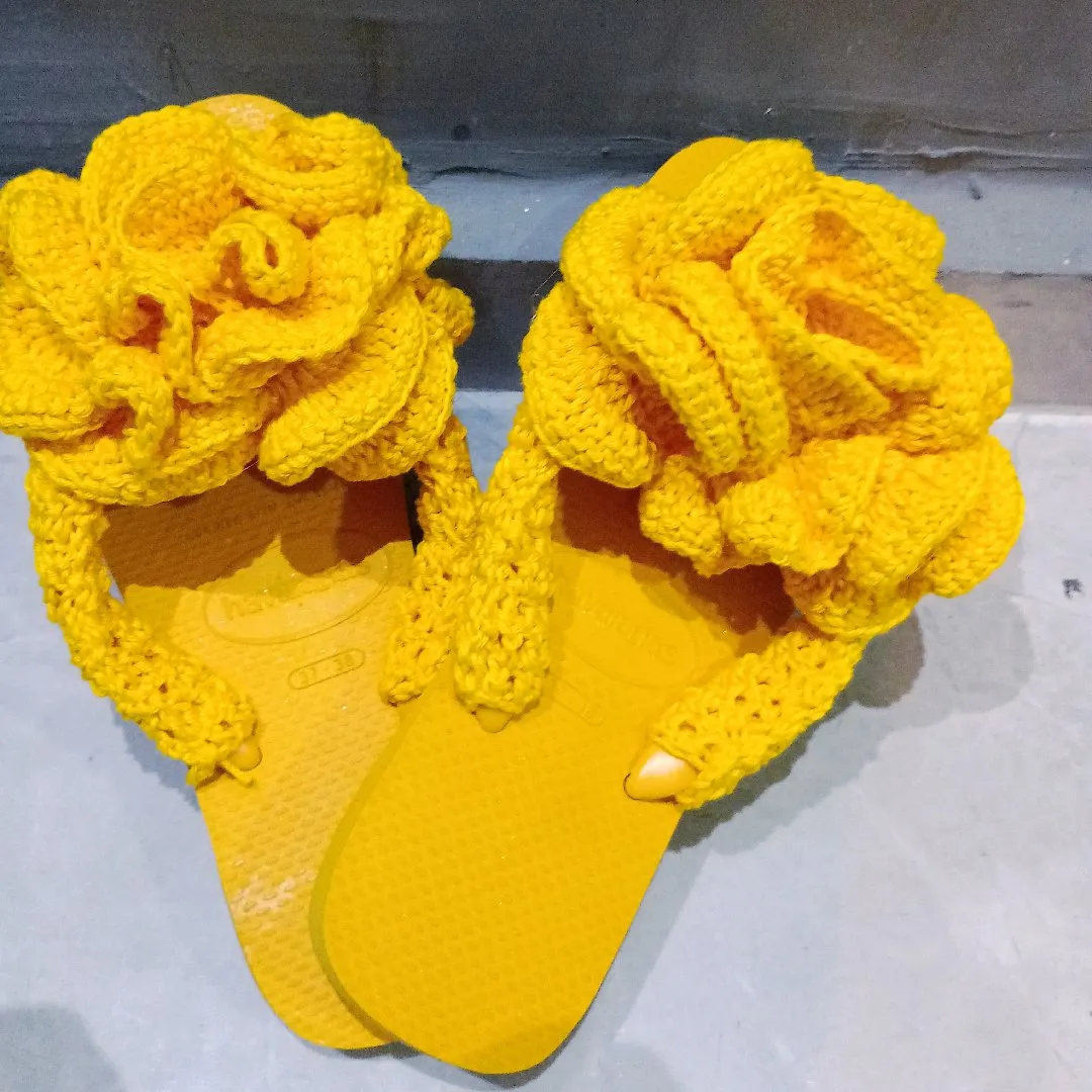 Chinelo havaiana Flor Natal. - foto 2