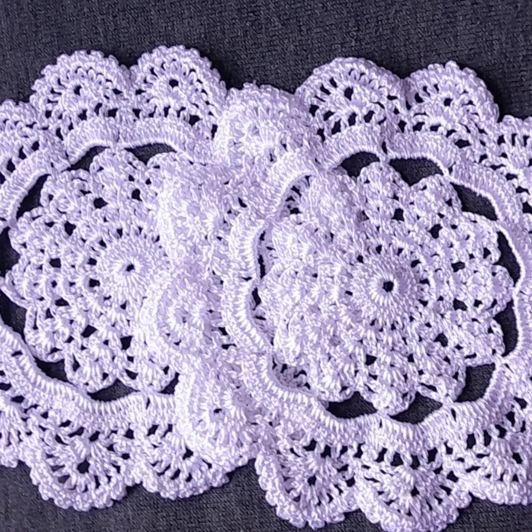 Kit 2 Toalhinhas de Crochê Decorativas em Linha de Seda (Polipropileno) - artesanato feito à mão por Ponto Artesanal