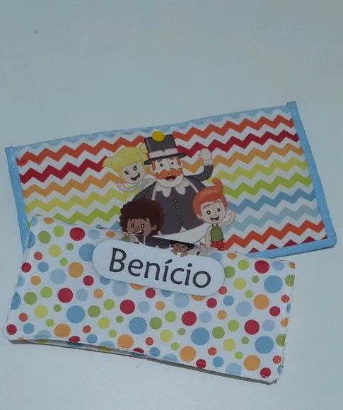 Kit Necessaire para itens de higiene com toalha - mundo Bita - foto 3