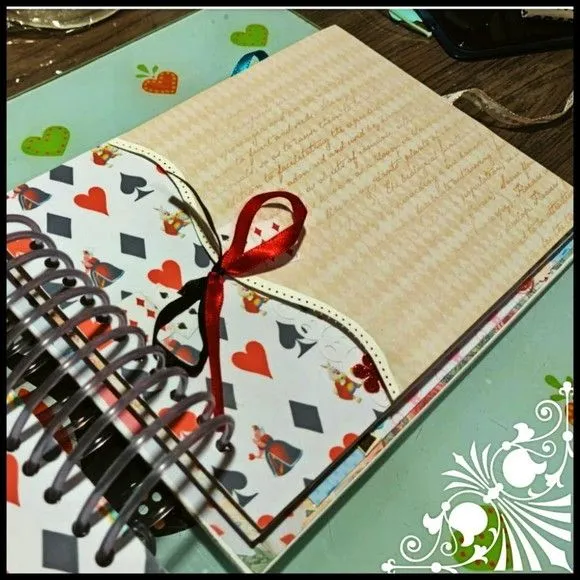 Álbum Alice no País das Maravilhas - foto 5