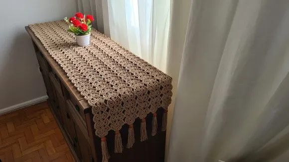 Trilho de Mesa em Crochê com Tassel Caqui - foto 2