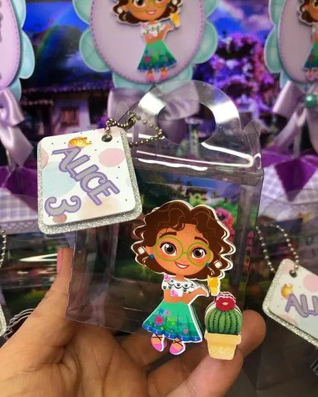Caixa de Acetato com Tag na Correntinha Encanto Maribel - artesanato de Fina Essência Papelaria Personalizada