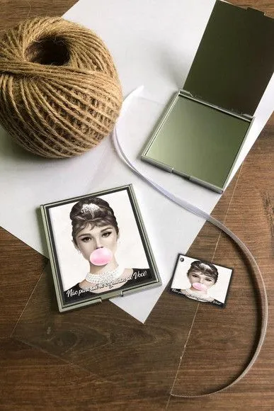 Espelho Dia das Mulheres Personalizado - artesanato feito à mão por creativitybynina