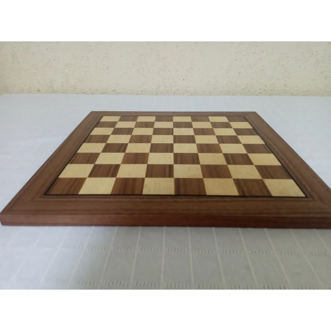 Tabuleiro de Xadrez Tradicional Nogueira Médio - artesanato de Casa da Marchetaria