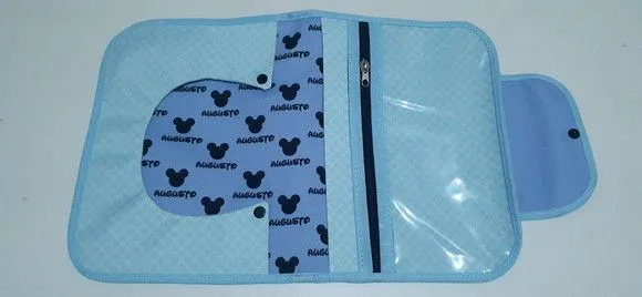 Kit higiene do bebê- Porta fraldas e lenço umedecido - foto 2
