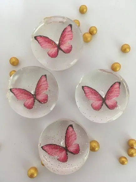Balinhas Borboleta - feito à mão por Lollipops Cristal