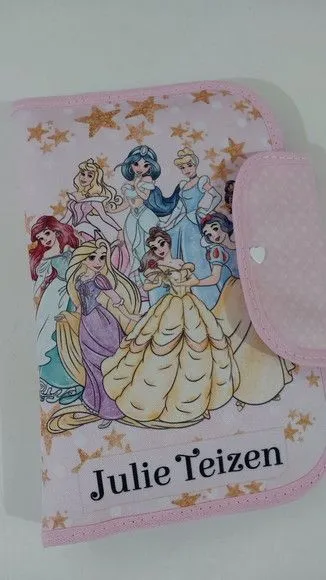 Necessaire para Kit Higiene - Princesas Aquarela - foto 5