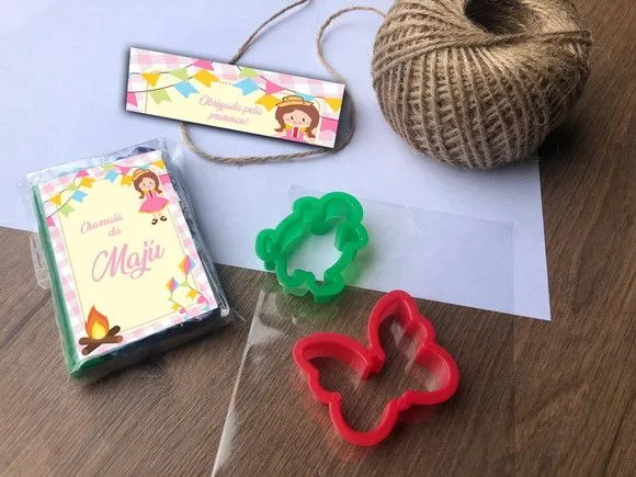 Massinha Modelar Personalizada - feito à mão por Mi Papelaria Criativa
