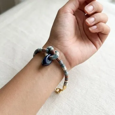 Pulseira em corda étnica