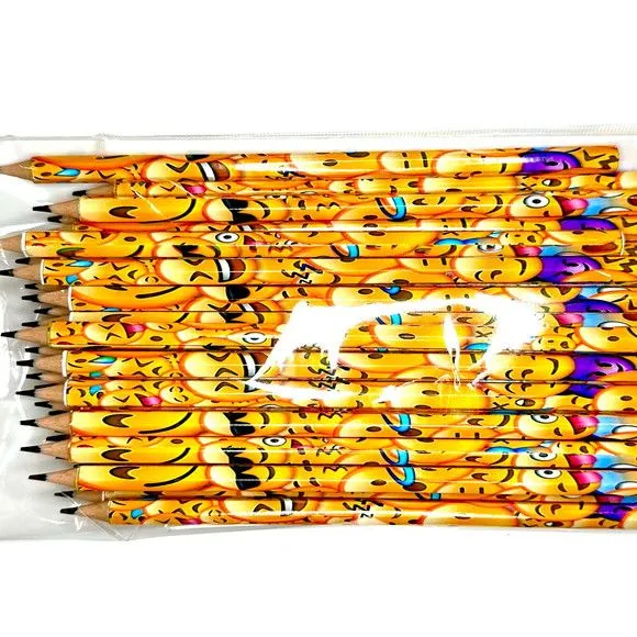 Lápis Emoji Personalizado - feito à mão por Mi Papelaria Criativa