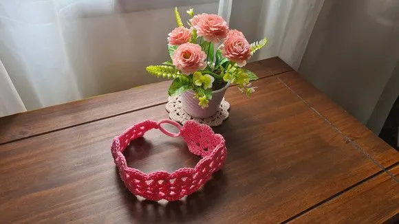 Faixa para Cabelo em Crochê Rosa - foto 2