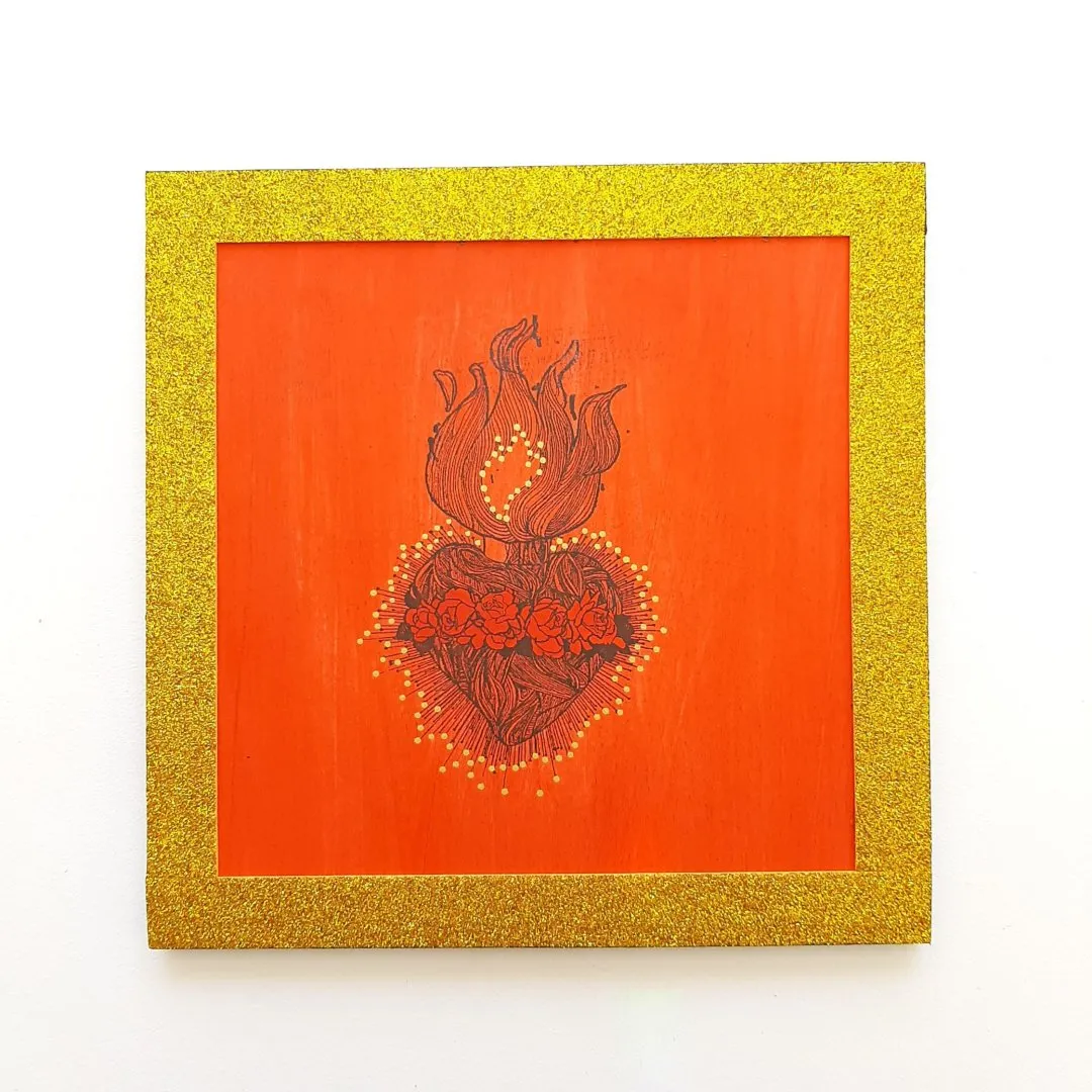 Quadro Coração Flamejante - artesanato de Estudio Bananeira