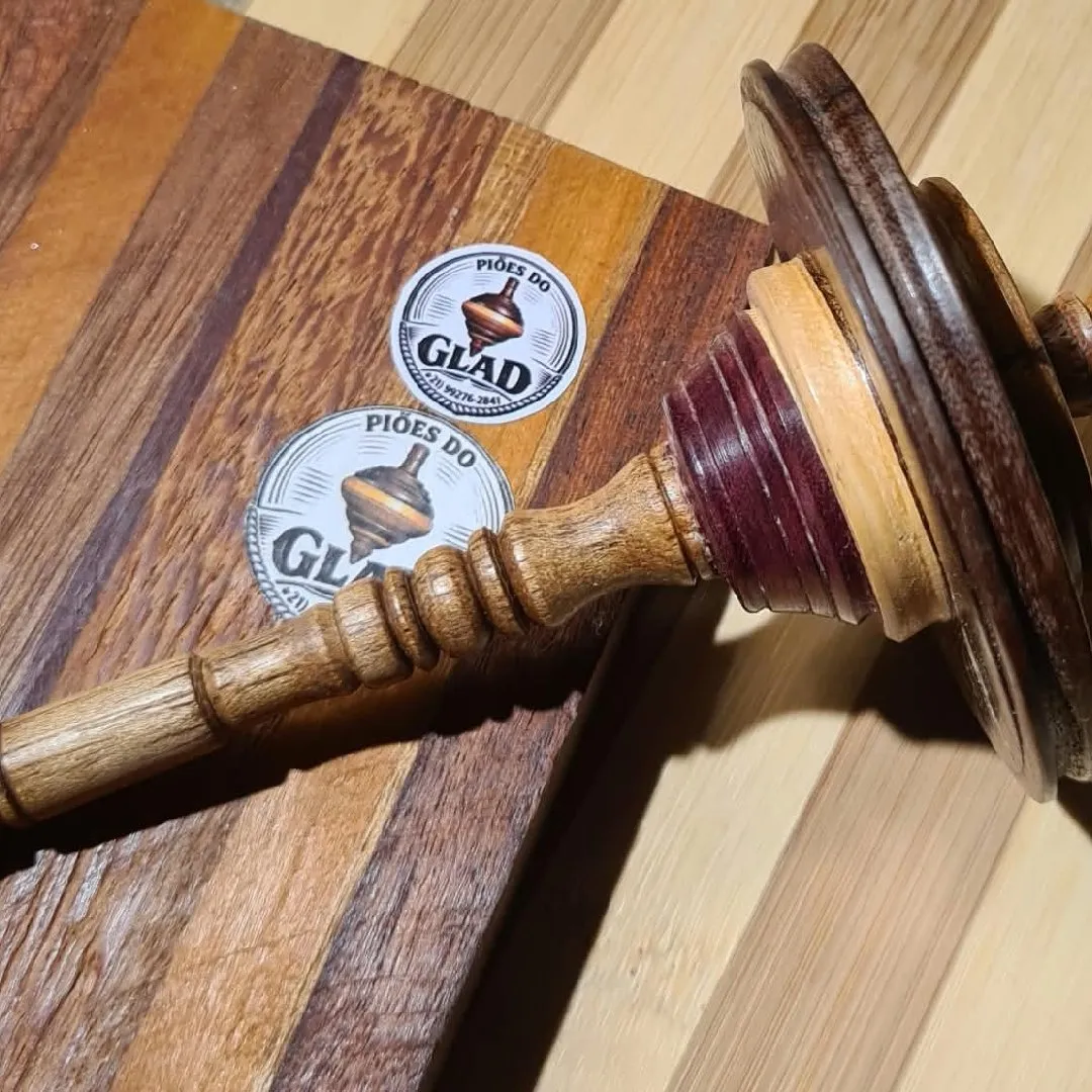 spinning top piões - artesanato feito à mão por PIÕES DO GLAD