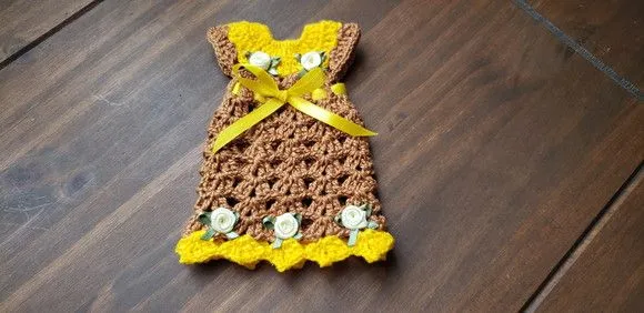Capa para Adoçante Vestidinho Amarelo com Marrom Caramelo - foto 5