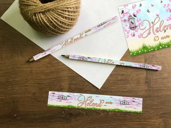 Lápis Jardim Personalizado - feito à mão por Mi Papelaria Criativa