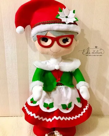 Mamãe Noel em Feltro 45cm