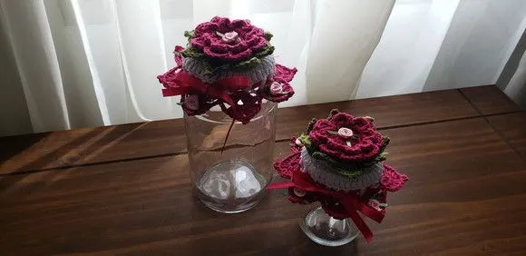 Capa para Tampa Pote 500 Grs em Crochê Magenta (unid.) - artesanato de Mari Crochê feito com carinho!
