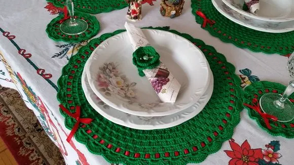 Kit Sousplat em Crochê Verde Natal 18 Peças - foto 2
