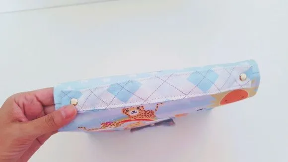 Kit higiene do bebê- Porta fraldas e lenço umedecido - foto 5