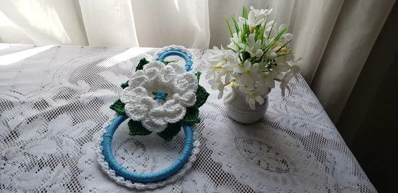 Porta Pano de Prato em Crochê Flor Branca - foto 2