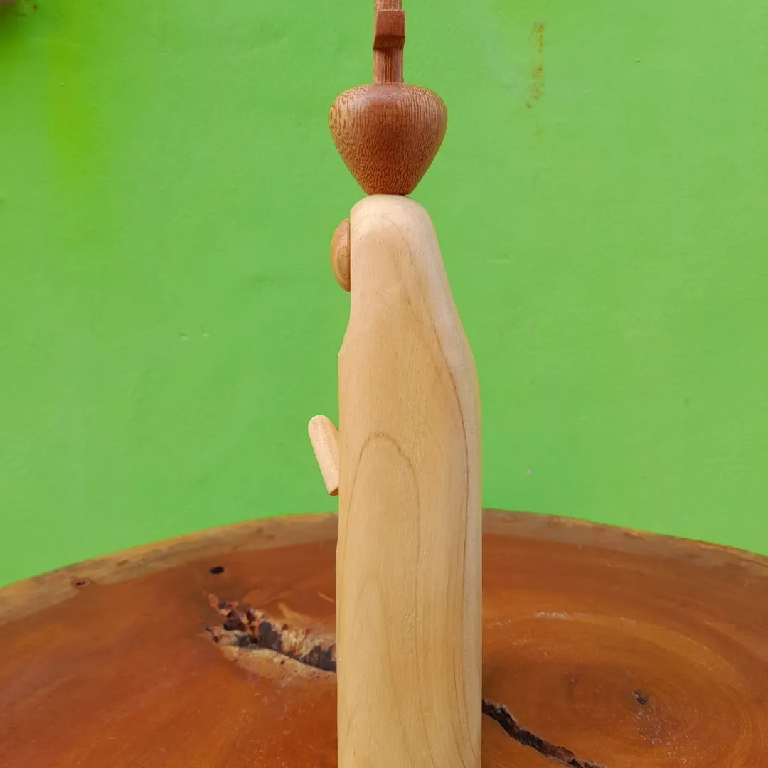 Nossa senhora Aparecida de madeira - foto 3