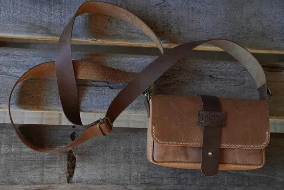 Mini Bolsa Transversal de Couro Legitimo - foto 3