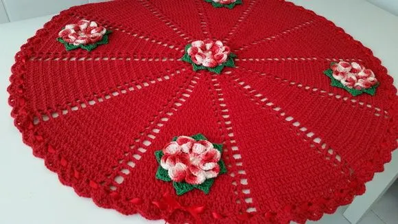 Toalha de Mesa com Flores Camélia