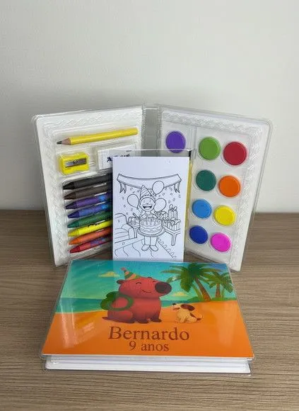 Estojo de Pintura - Capivara Personalizado - artesanato feito à mão por Mi Papelaria Criativa