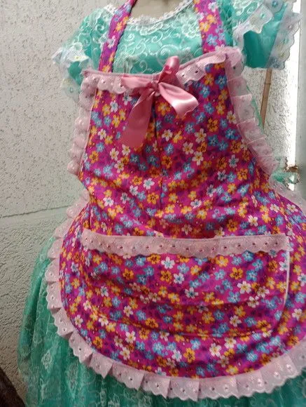 Avental de Erê - artesanato feito à mão por Ateliê Ofatemi
