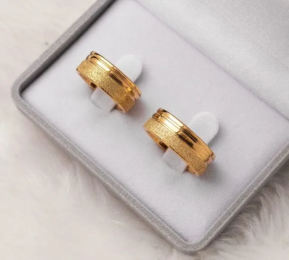 Par Alianças Noivado México 8mm Banhada + Anel Solitário - artesanato feito à mão por TM JOIAS